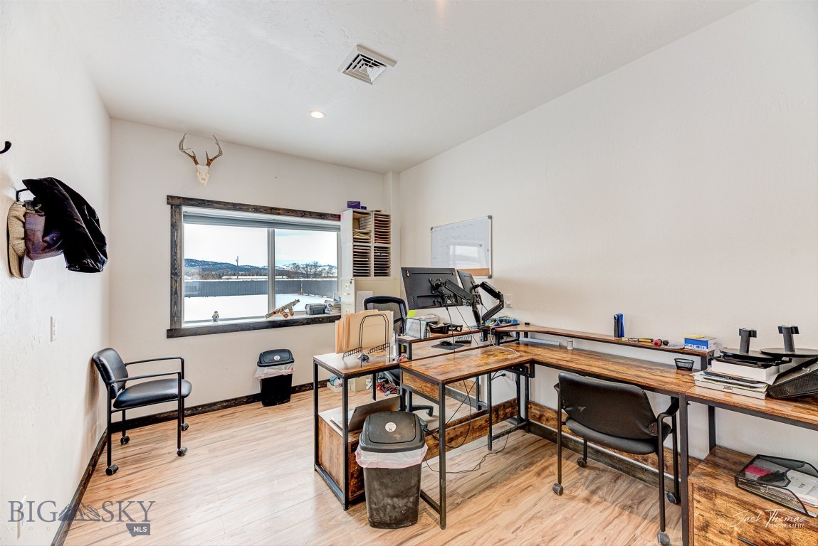 Helena, Montana 59602, United States, ,Commercial,Active,81607