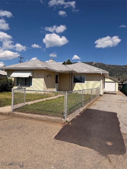 Photo of 1818 Stuart Ave, Butte, MT 59701 (MLS # 412686)