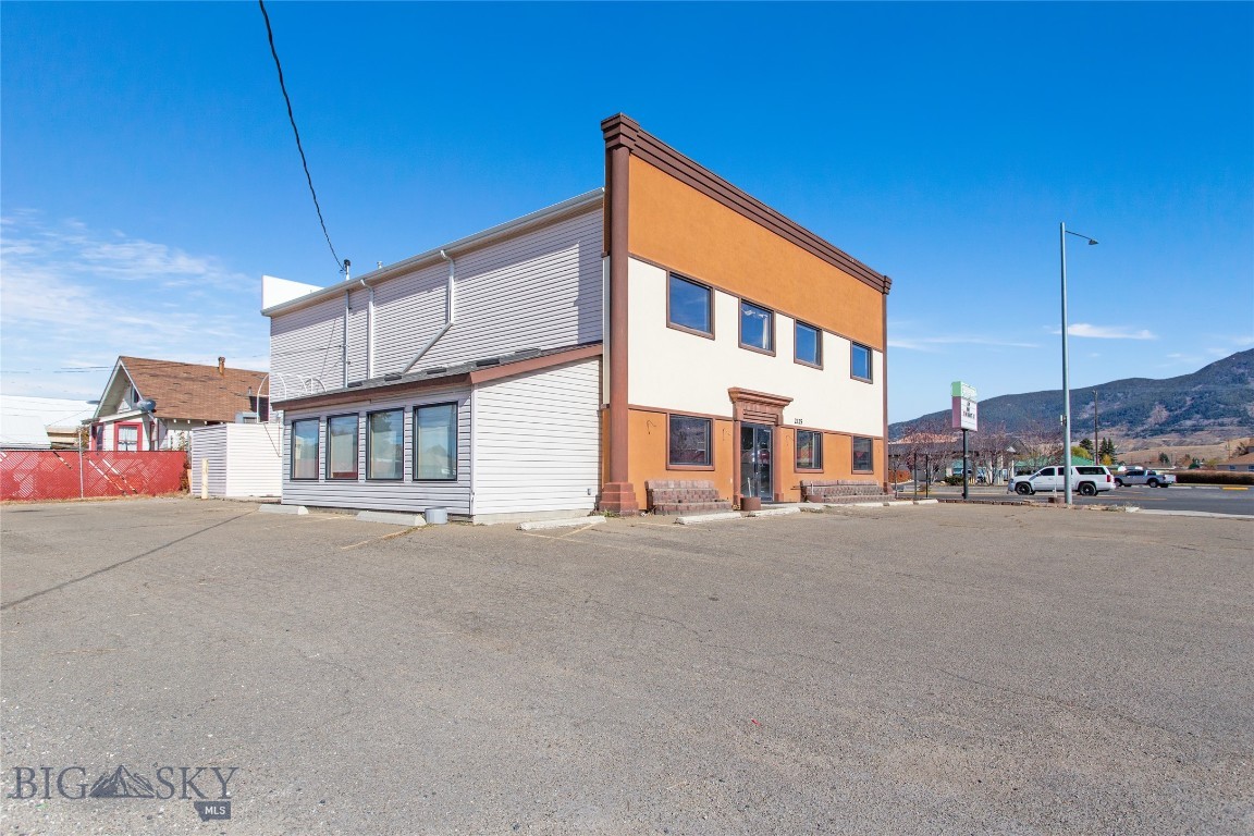 Butte, Montana 59701, United States, ,Commercial,Active,36003