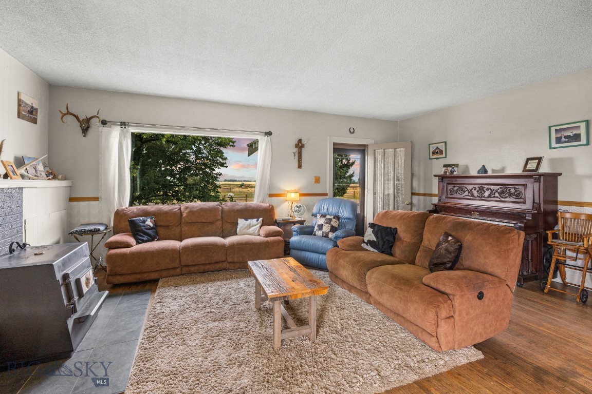 Ross Creek - Residential