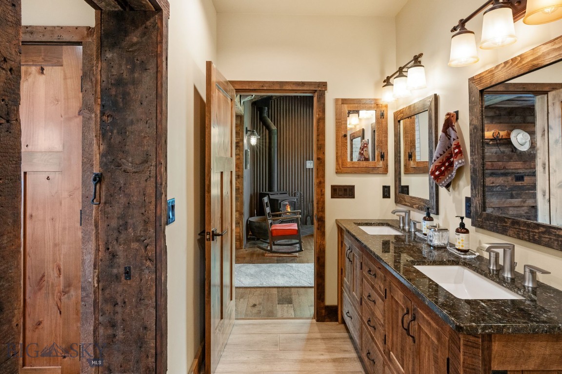 Ross Creek - Residential