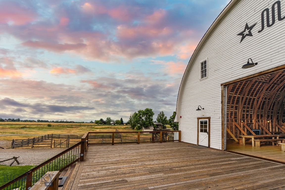 Ross Creek - Residential