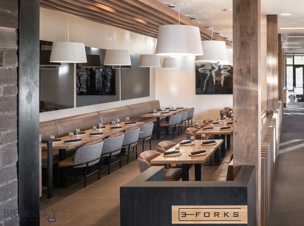 LakeLodge Residences - Residential