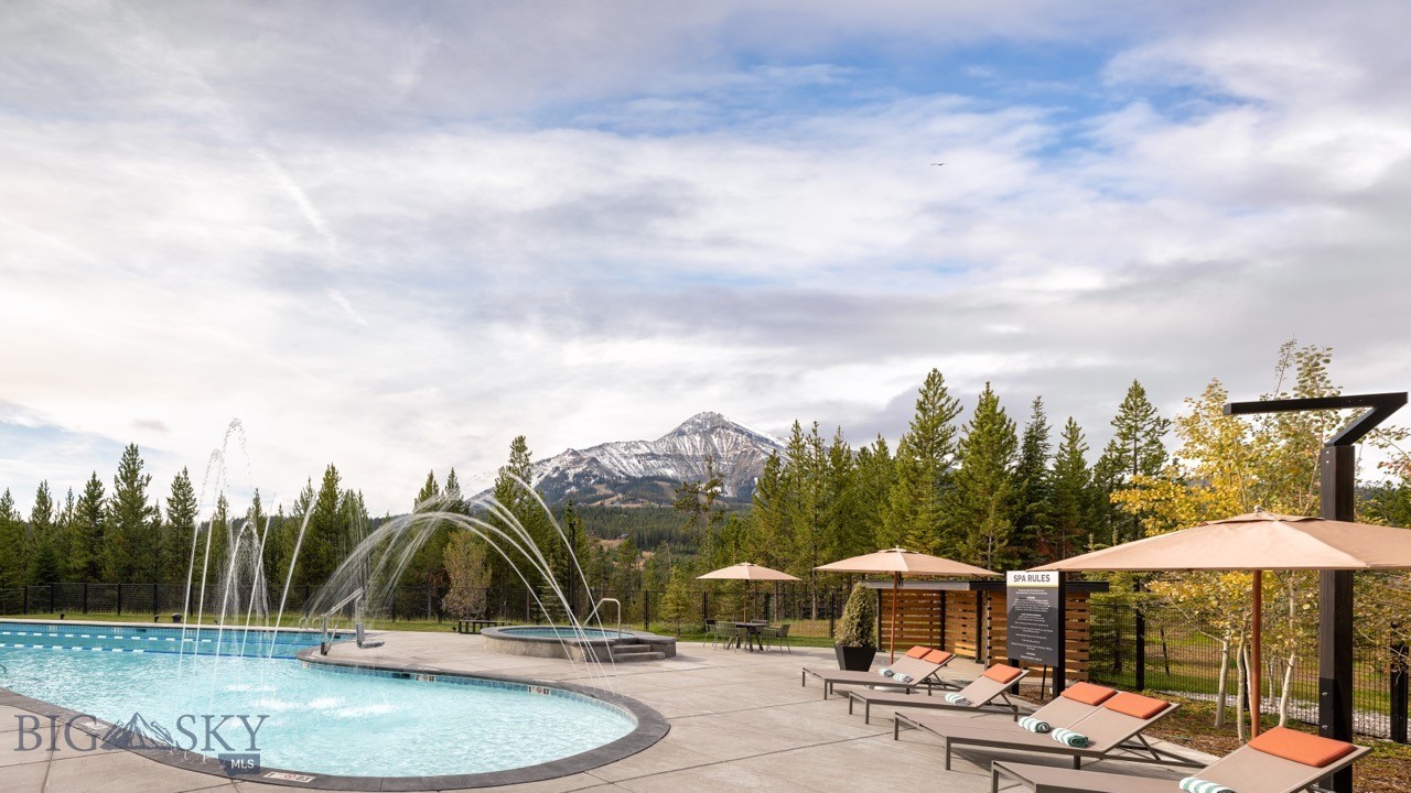 LakeLodge Residences - Residential