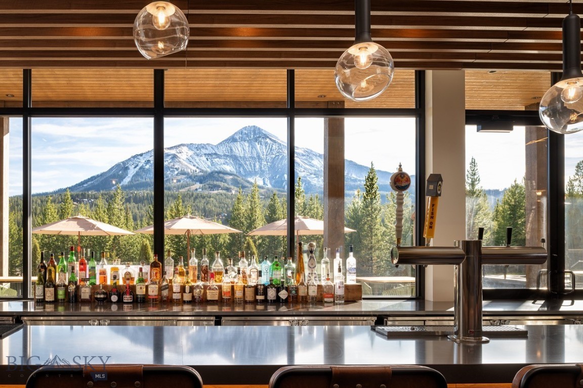 LakeLodge Residences - Residential