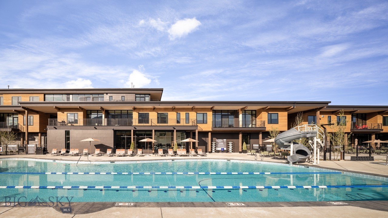 LakeLodge Residences - Residential
