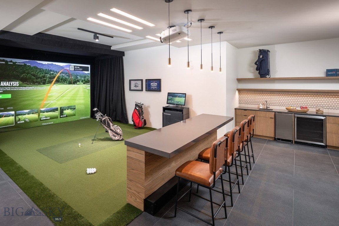 LakeLodge Residences - Residential