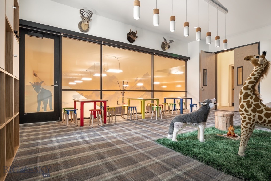 LakeLodge Residences - Residential
