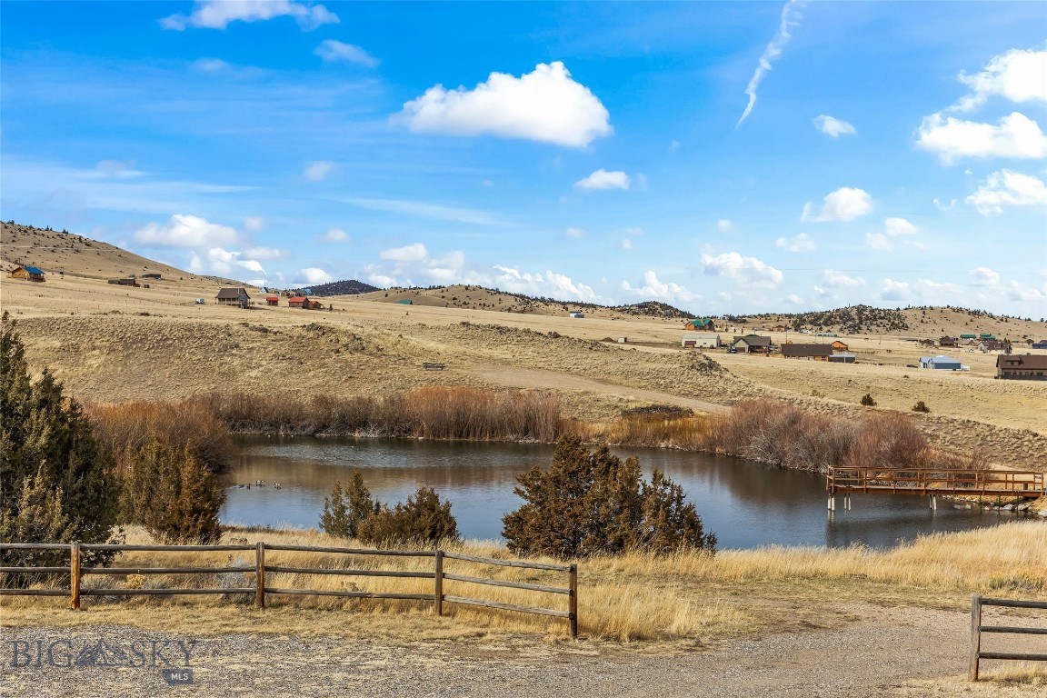 Shining Mountain Unit II - Residential