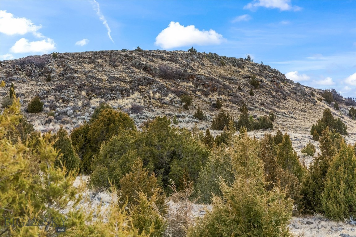 Shining Mountain Unit II - Residential