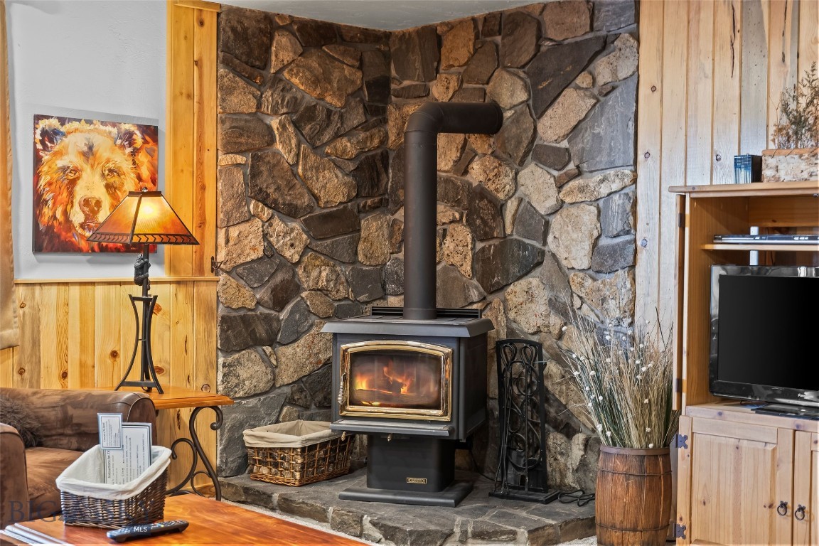 Shining Mountain Unit II - Residential