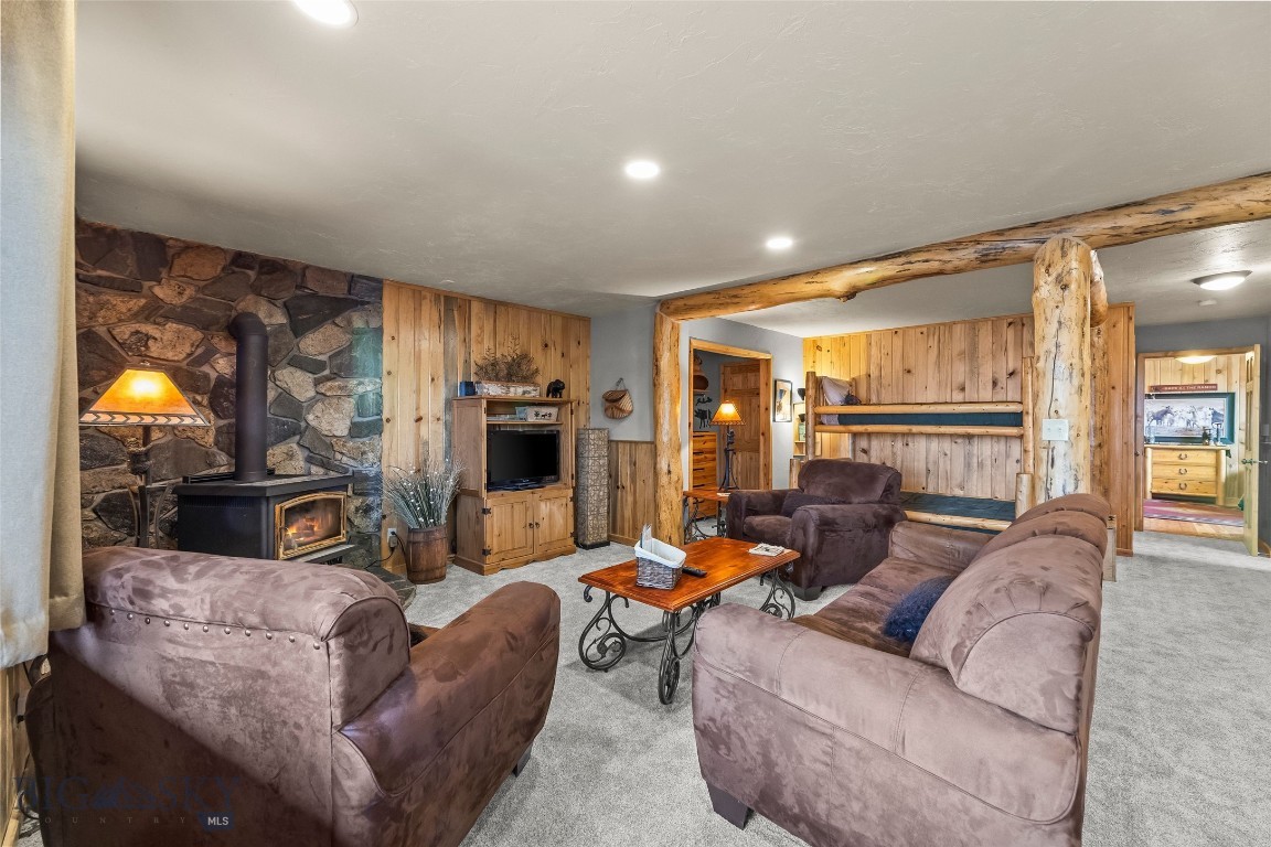 Shining Mountain Unit II - Residential