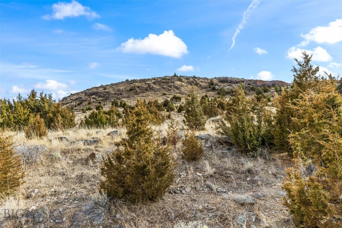 Shining Mountain Unit II - Residential