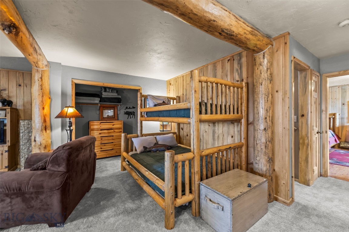 Shining Mountain Unit II - Residential