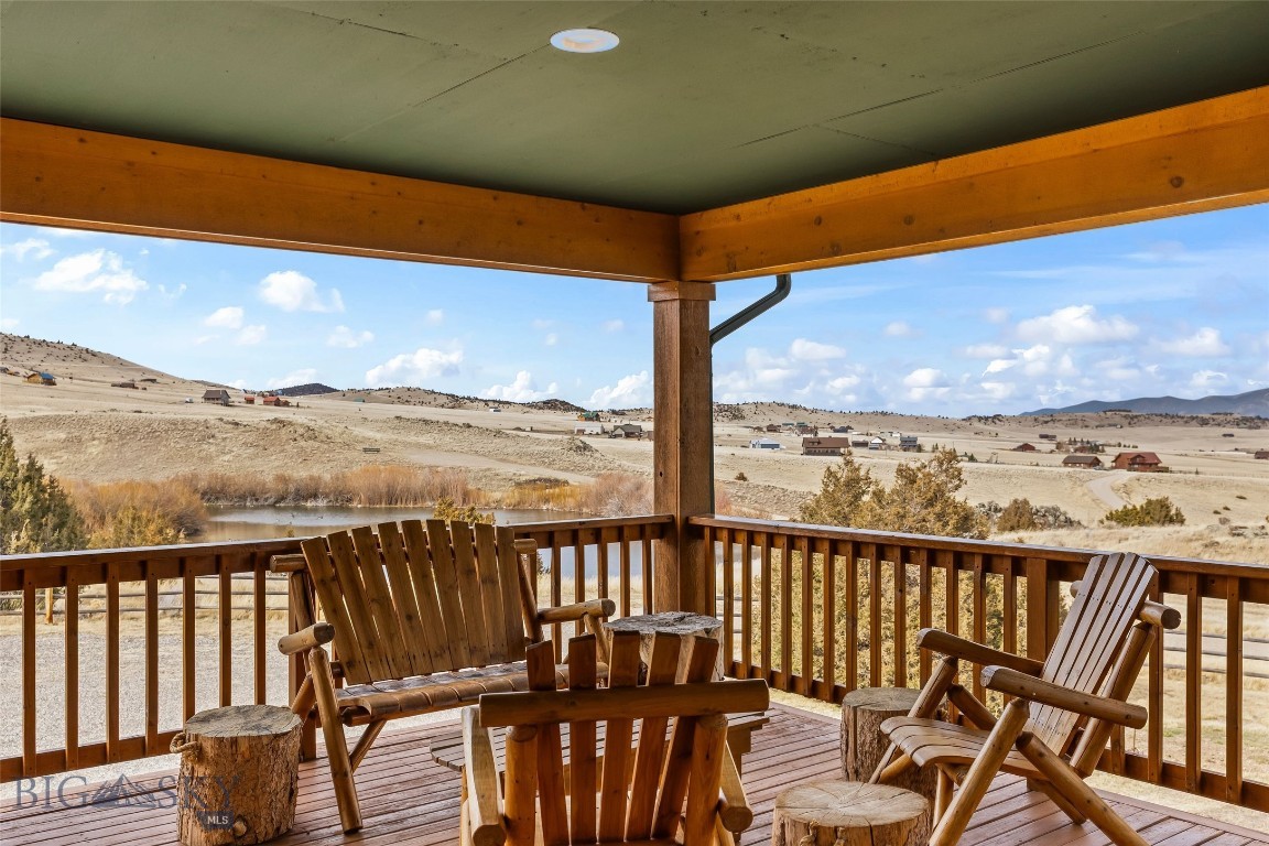 Shining Mountain Unit II - Residential