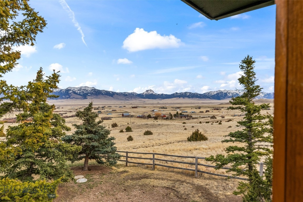 Shining Mountain Unit II - Residential