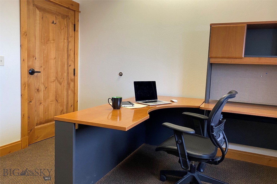 Cougar Park - Commercial Lease