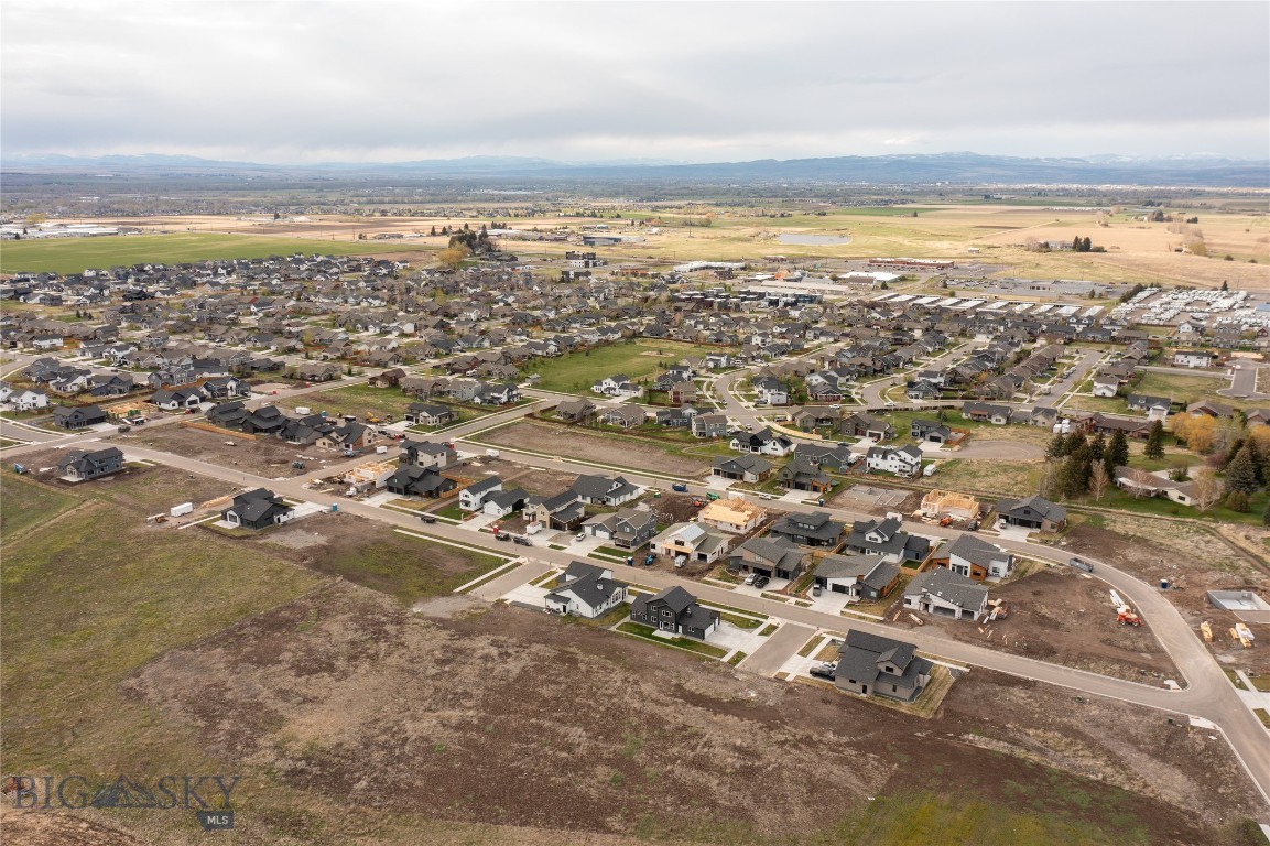 Sierra Vista - Land