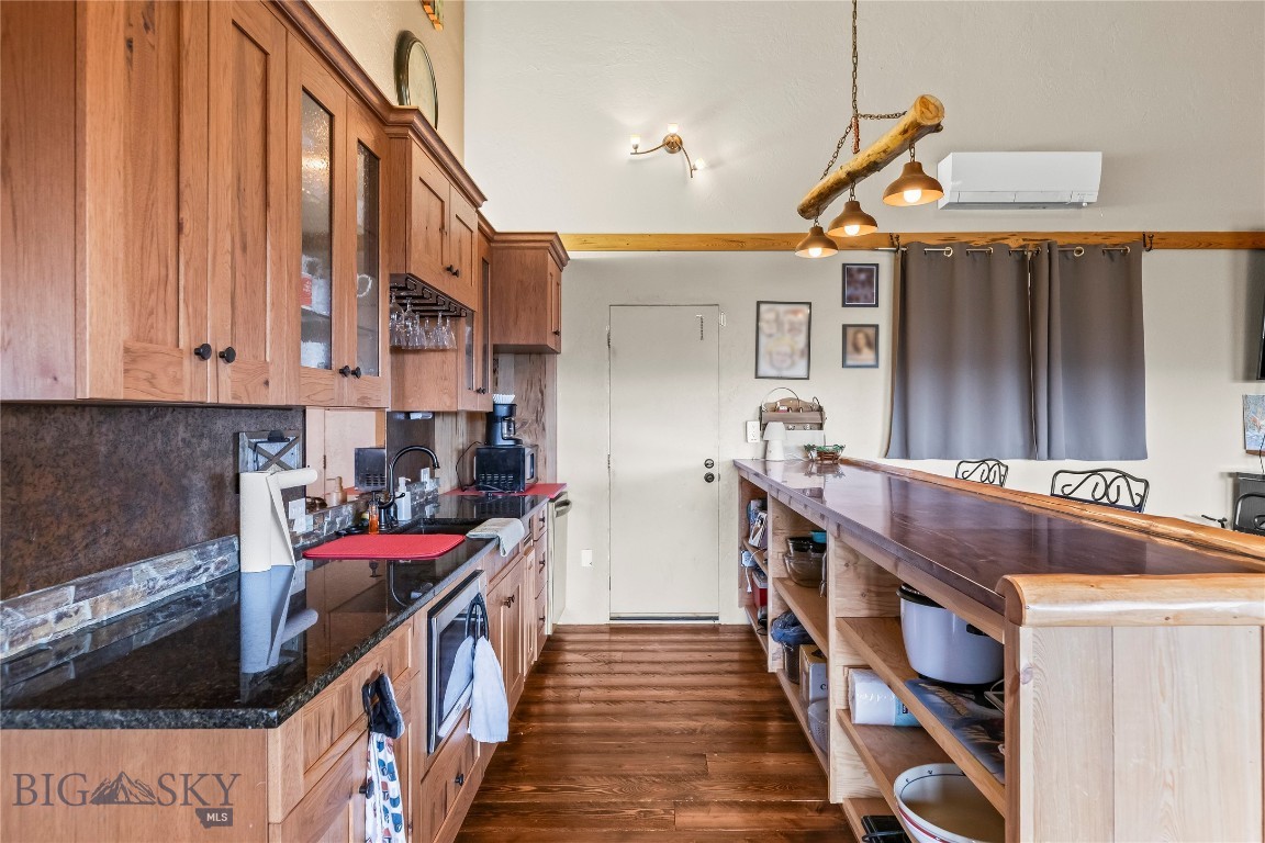 Foothills - Residential