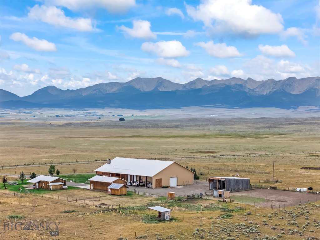 Foothills - Residential
