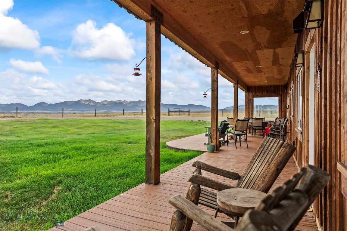 Foothills - Residential