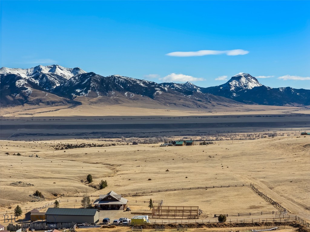 Shining Mountain Unit I - Residential