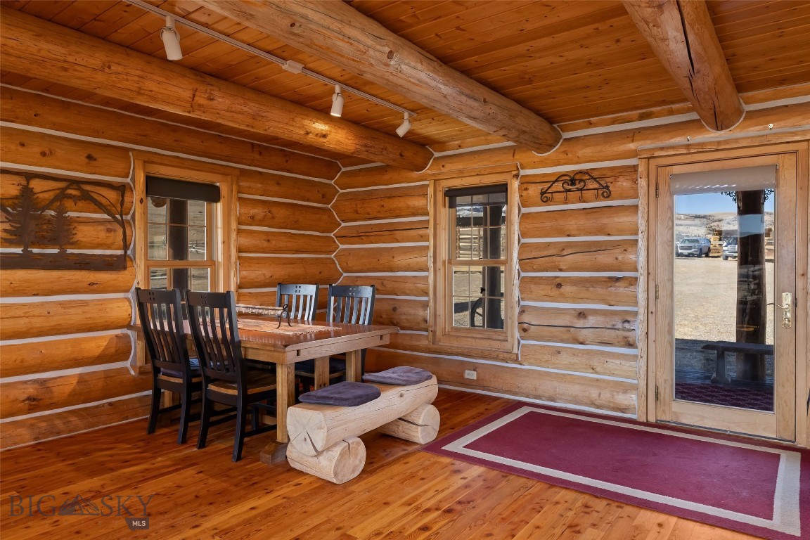 Shining Mountain Unit I - Residential