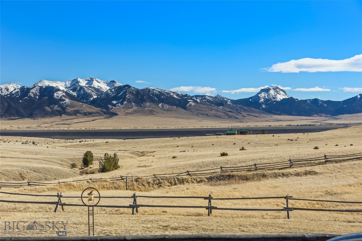 Shining Mountain Unit I - Residential