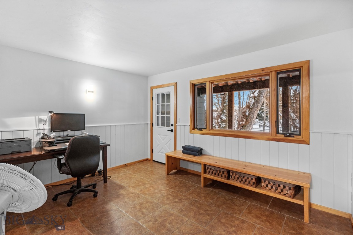Meadowlark - Residential