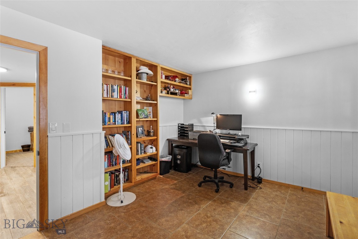 Meadowlark - Residential