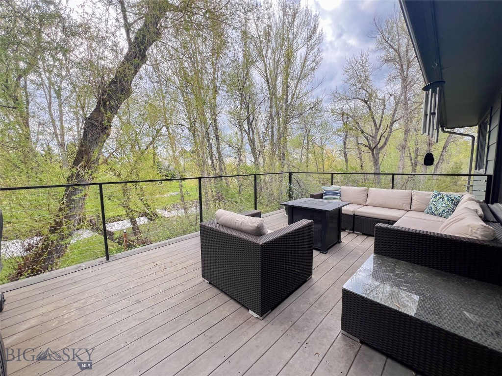 Meadowlark - Residential