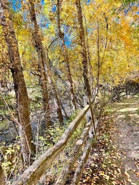 Meadowlark - Residential