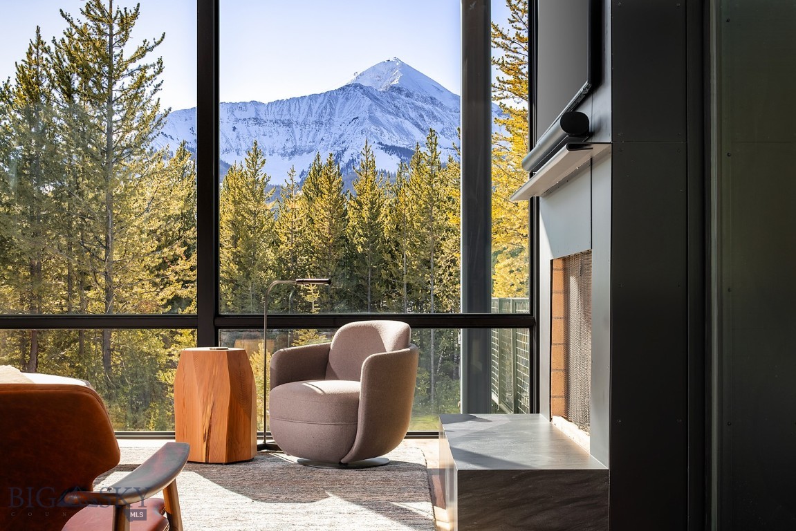 #61 One&Only Private Home