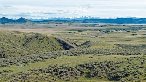Photo of 199 Hilltop Vista Loop, Three Forks, MT 59752 (MLS # 401992)