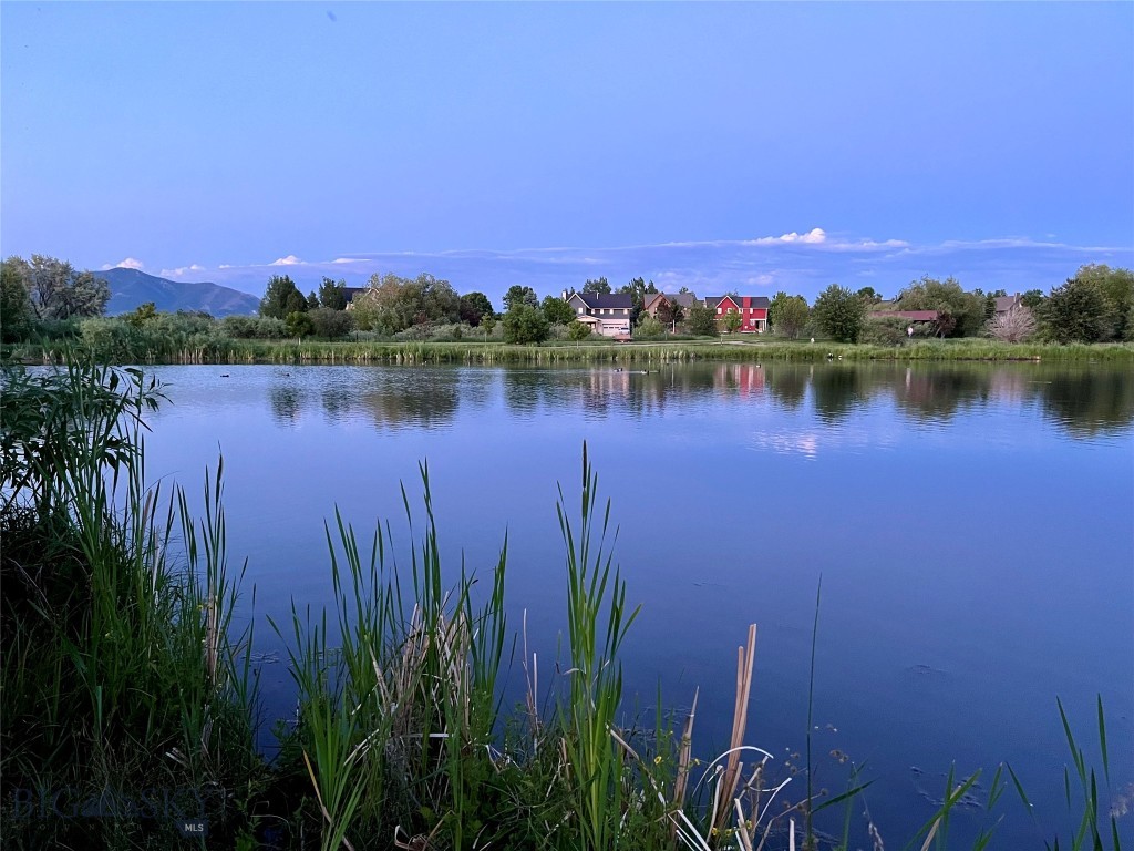 Valley West - Residential