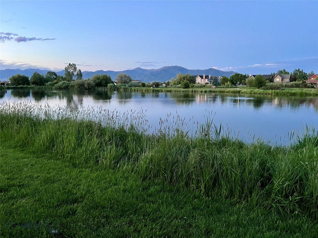 Valley West - Residential