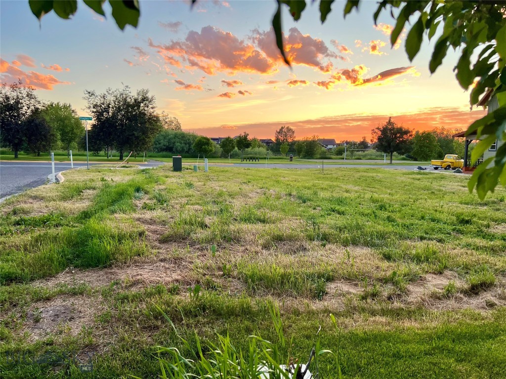 Valley West - Residential