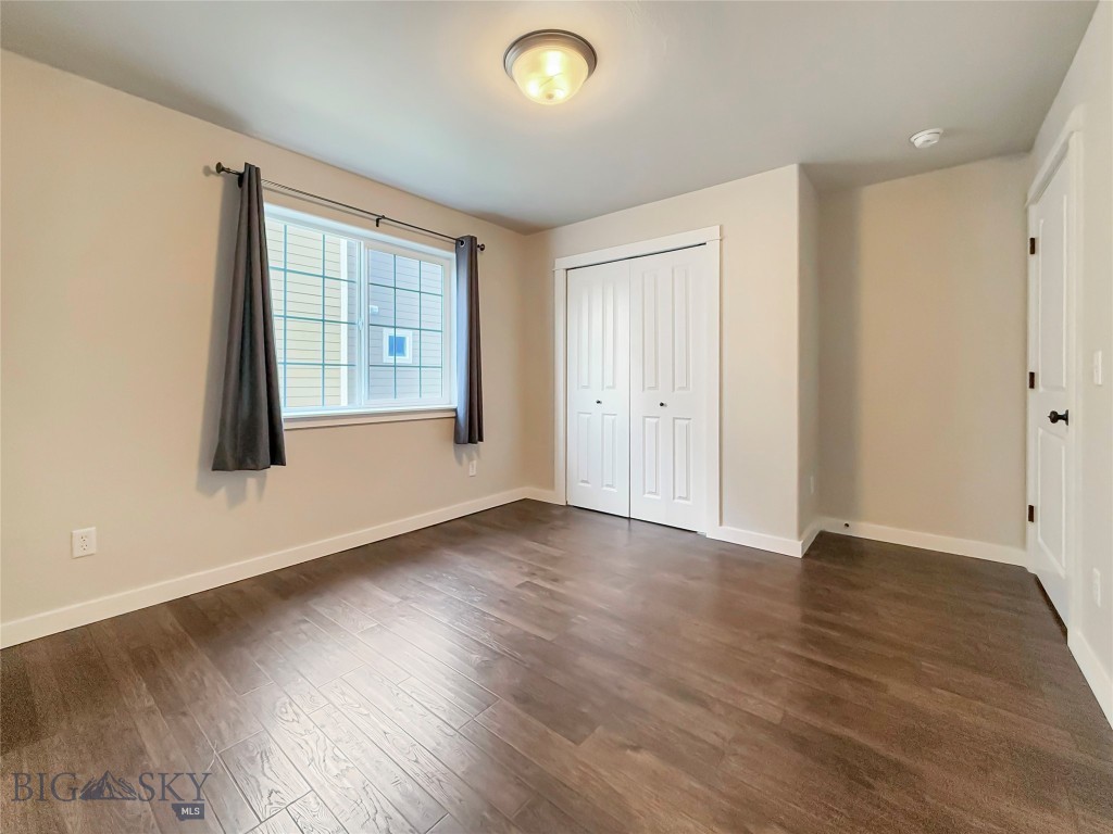 Baxter Springs Condo - Residential