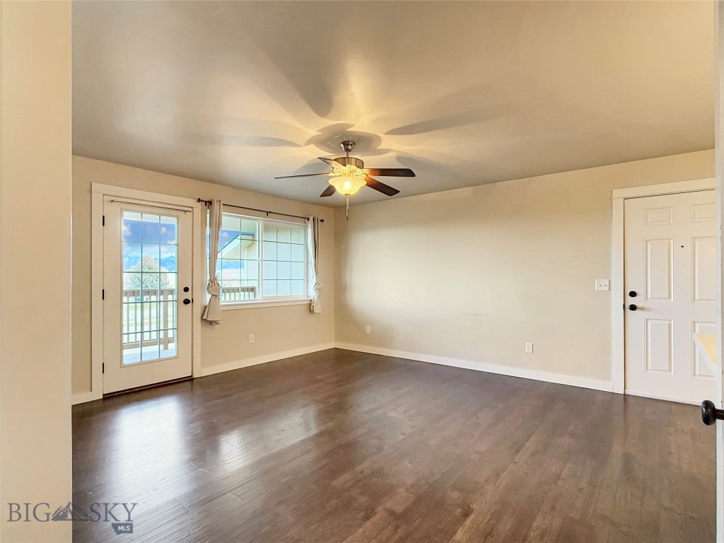 Baxter Springs Condo - Residential