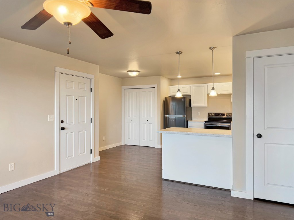 Baxter Springs Condo - Residential