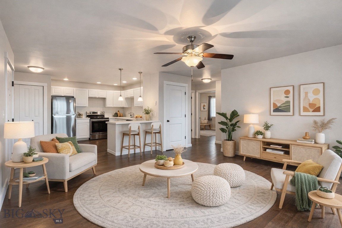 Baxter Springs Condo - Residential