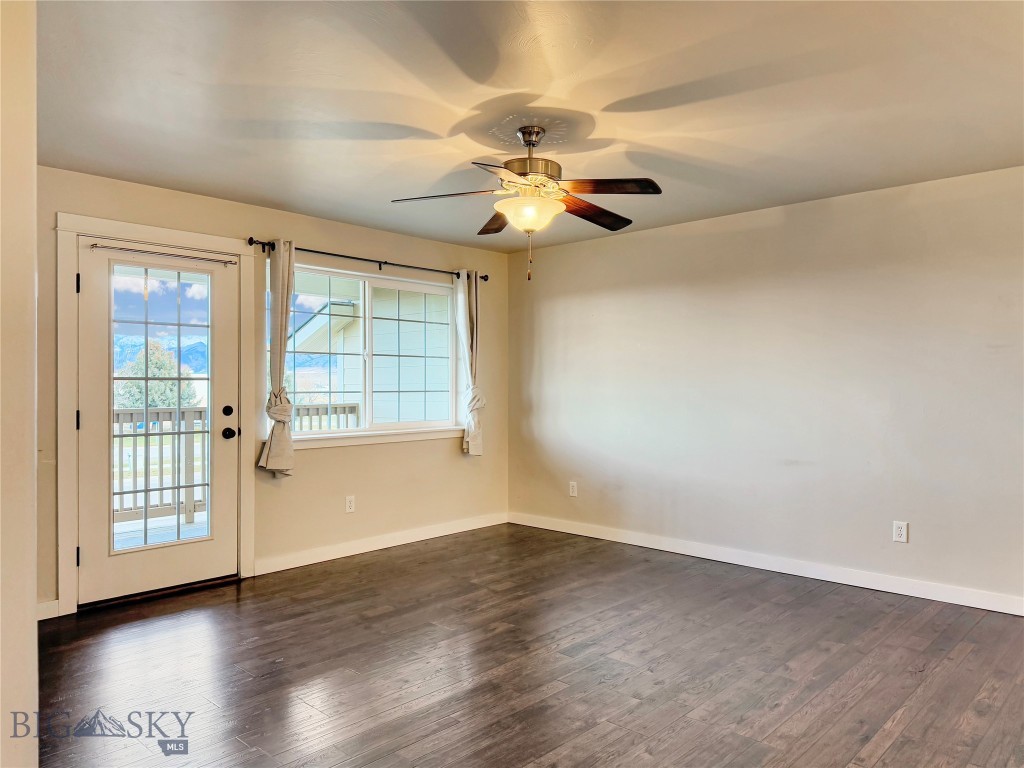 Baxter Springs Condo - Residential