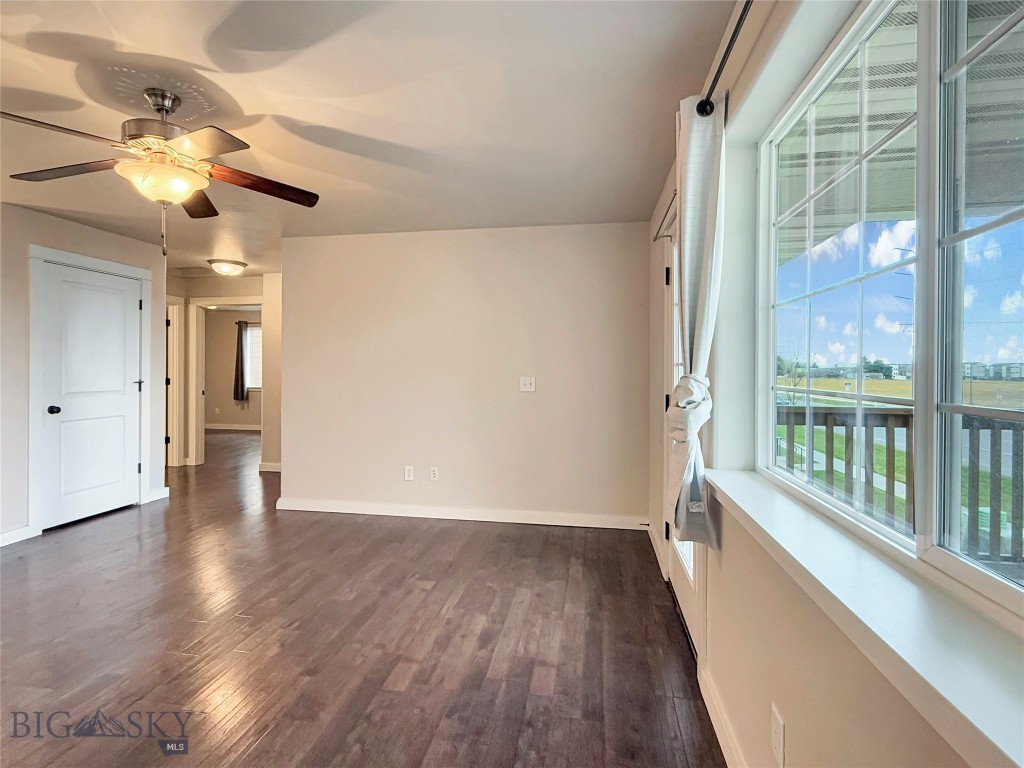 Baxter Springs Condo - Residential