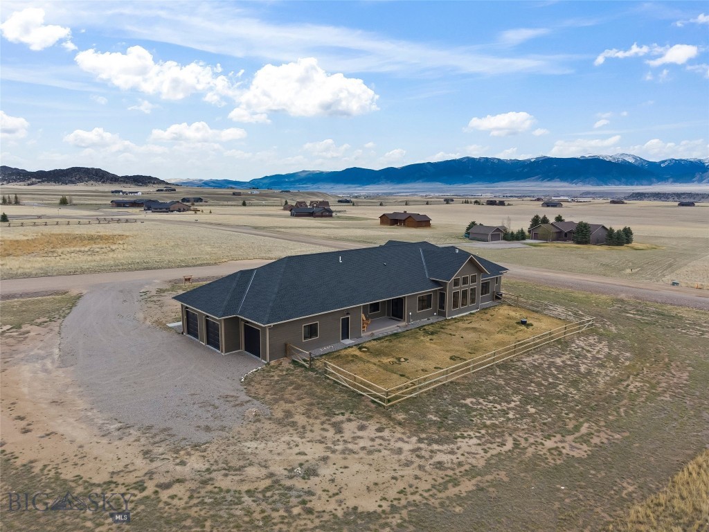 Pronghorn Meadows - Residential