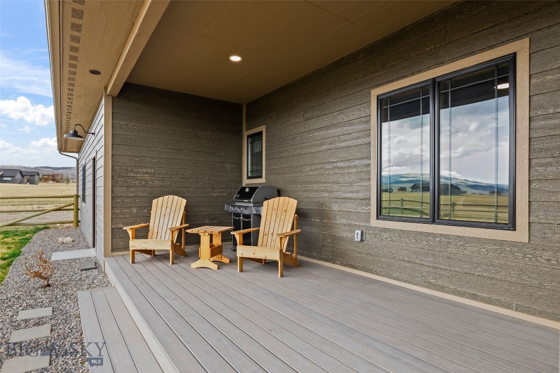 Pronghorn Meadows - Residential