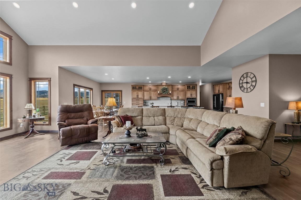 Pronghorn Meadows - Residential