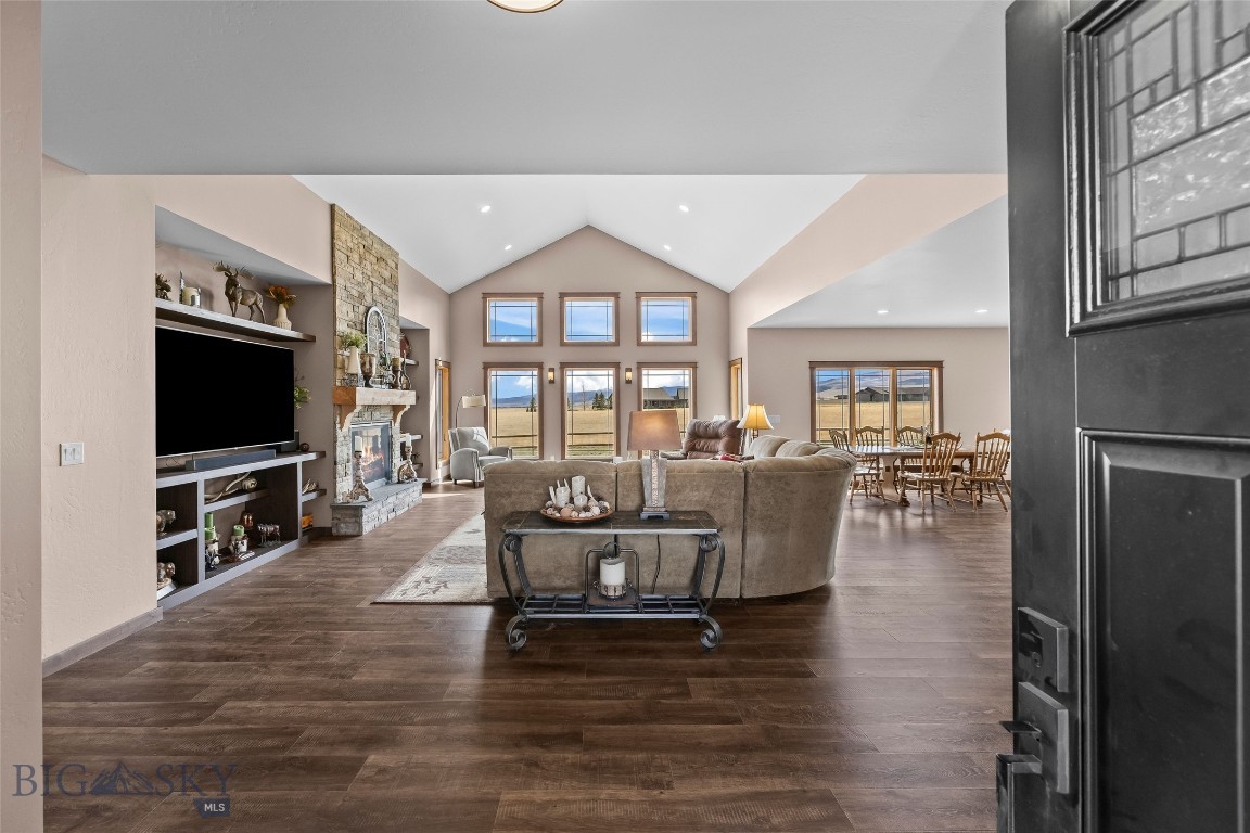 Pronghorn Meadows - Residential