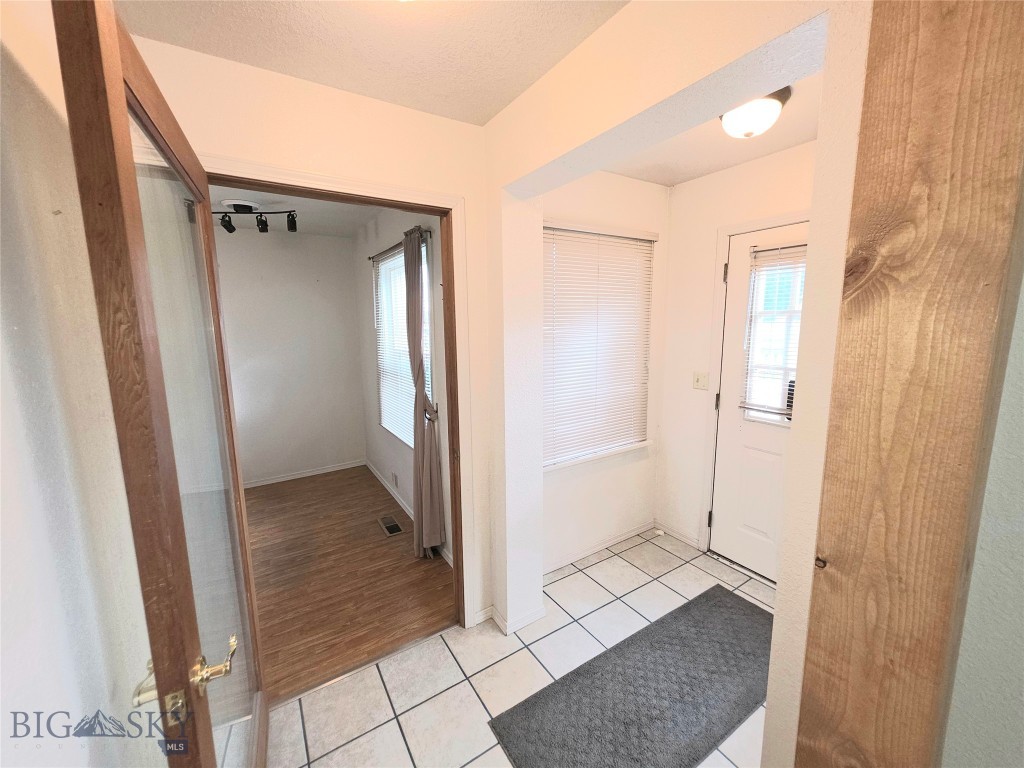 120 E Lyndale Street