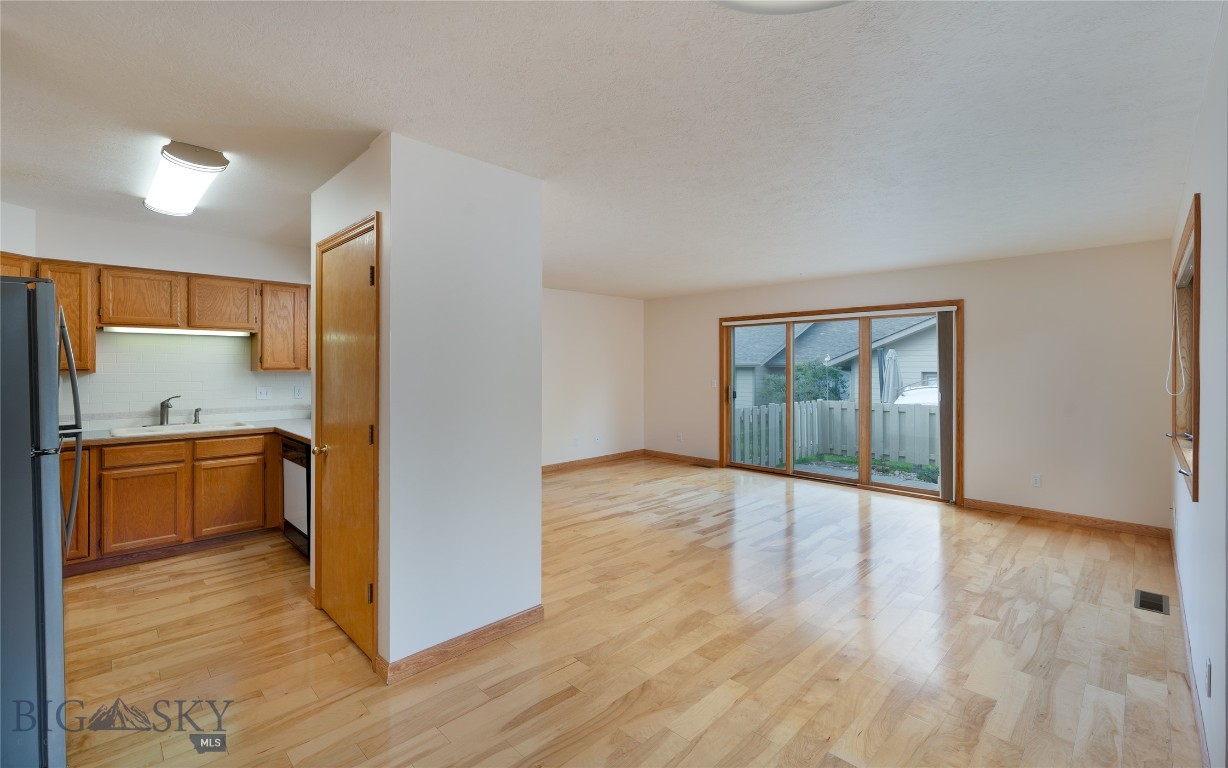 3801 Spruce Meadow