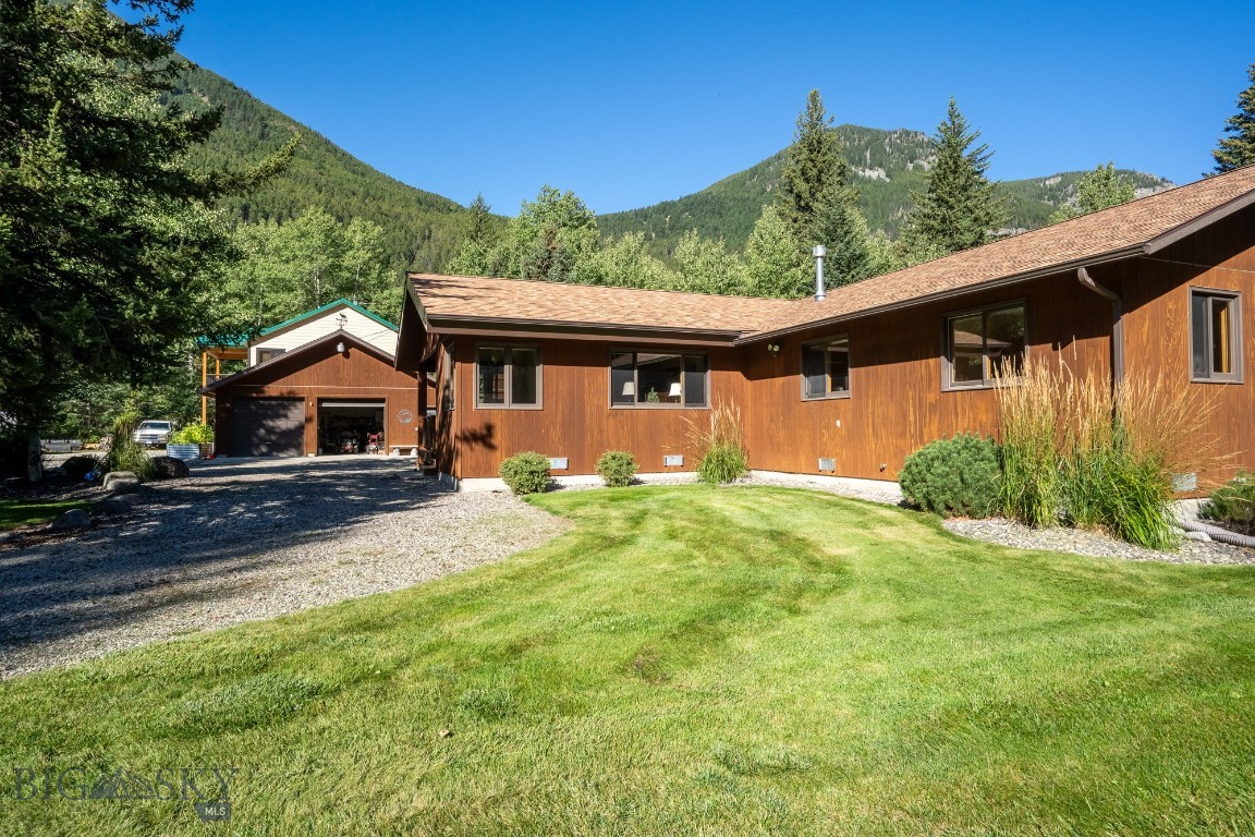 Whispering Pines - Residential
